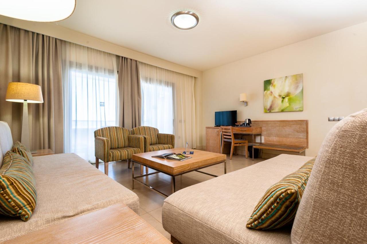 Kn Hotel Arenas Del Mar Adults Only El Medano  Bagian luar foto