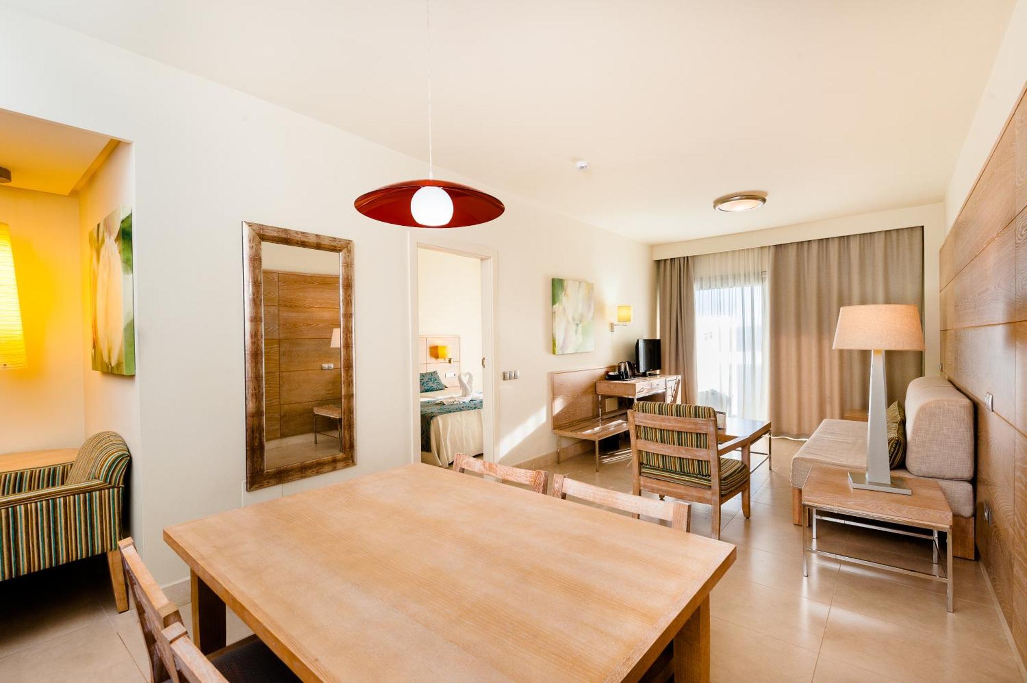 Kn Hotel Arenas Del Mar Adults Only El Medano  Bagian luar foto